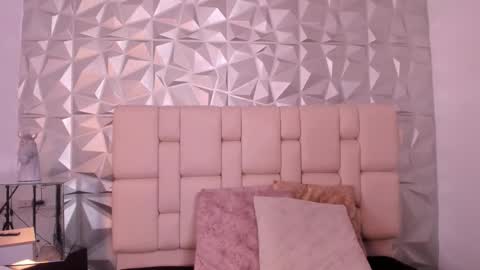    online show from December 16, 2025, 7:19 pm