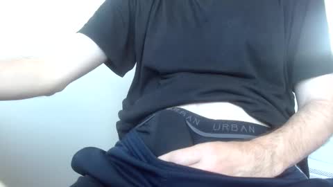 Arek online show from April 20, 2026, 6:49 am