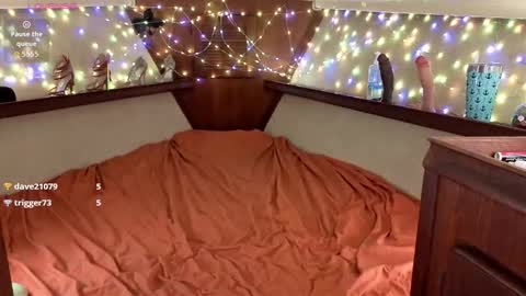 Areola Sky online show from October 22, 2025, 5:02 pm