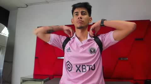 Snapshot of ares_x1 chatting on October 14, 2025, 3:51 am ARES online show from October 14, 2025, 3:51 am