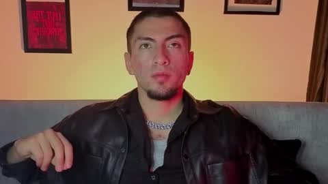 Mateo online show from November 16, 2025, 4:07 am