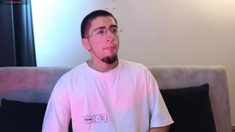 Mateo online show from March 26, 2026, 1:49 pm