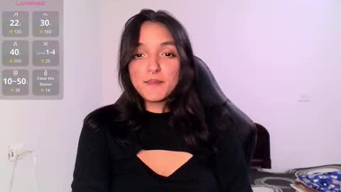 Bella online show from September 11, 2025, 11:49 pm