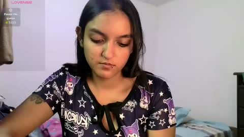 Bella online show from May 30, 2026, 7:33 pm