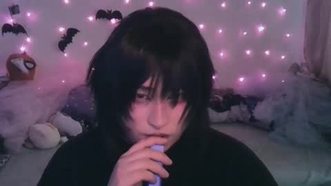 Ahri online show from February 2, 2025, 8:35 am