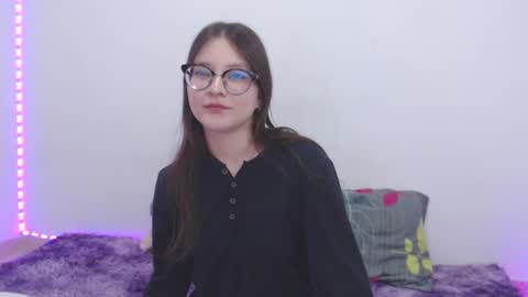 Ahri James online show from September 26, 2025, 9:35 am