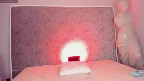 Ari  online show from September 23, 2025, 4:59 am