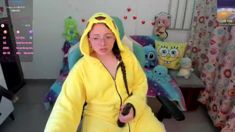 Linda online show from March 12, 2025, 1:47 am