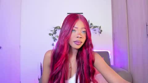 Snapshot of aria_brown_19 chatting on September 15, 2025, 7:47 pm    ARIA    online show from September 15, 2025, 7:47 pm