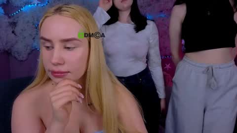 Aria online show from April 7, 2026, 7:14 pm