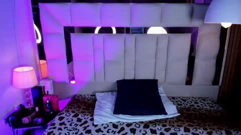 Aria Jones online show from March 27, 2026, 10:31 pm