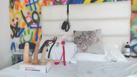 Snapshot of aria_martiin chatting on January 31, 2025, 3:00 pm aria online show from January 31, 2025, 3:00 pm