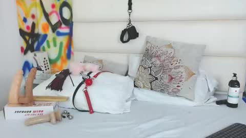 Snapshot of aria_martiin chatting on February 28, 2025, 3:15 pm aria online show from February 28, 2025, 3:15 pm