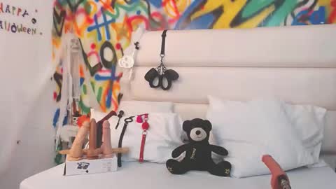 Snapshot of aria_martiin chatting on October 15, 2025, 2:39 pm aria online show from October 15, 2025, 2:39 pm