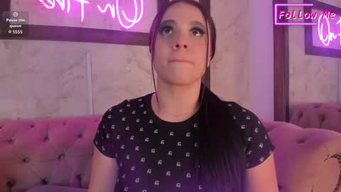 I OOT online show from November 15, 2025, 3:19 pm