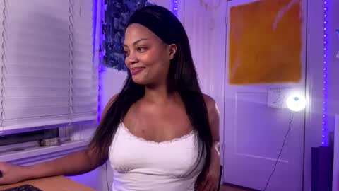 Snapshot of ariaatelier chatting on September 24, 2025, 8:06 am Aria Atelier online show from September 24, 2025, 8:06 am