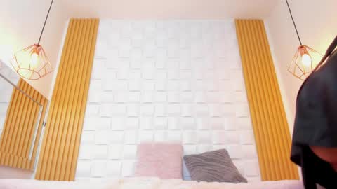 AriaBelle1 online show from April 4, 2026, 11:18 am