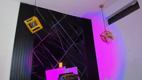 Snapshot of ariabelle1 chatting on May 28, 2026, 11:07 am AriaBelle1 online show from May 28, 2026, 11:07 am