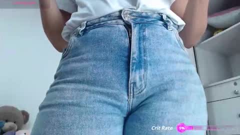 ariacoral online show from October 12, 2025, 12:15 pm