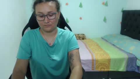 ...Ariana... online show from January 18, 2025, 5:04 pm