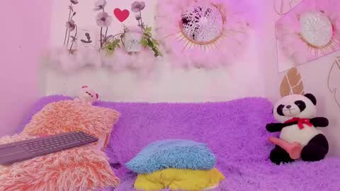 Angel online show from December 15, 2025, 5:17 pm