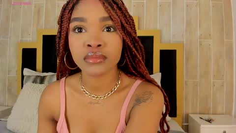 Aria Foster online show from October 26, 2025, 12:05 am