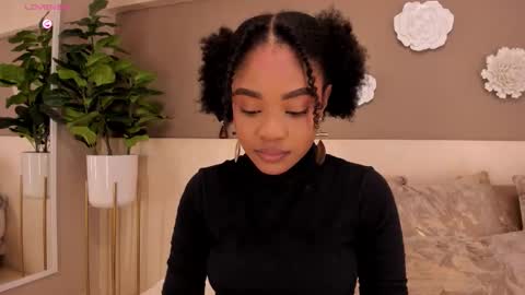 Aria Foster online show from November 11, 2025, 4:12 am