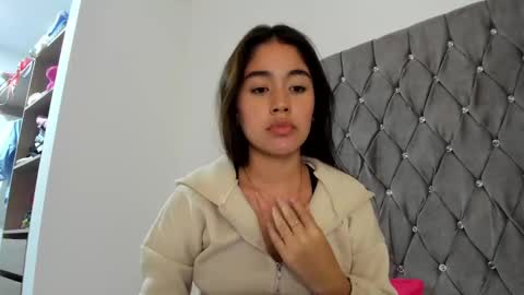 Snapshot of ariamontgomeryyy chatting on January 4, 2025, 9:32 am Aria Montgomery online show from January 4, 2025, 9:32 am