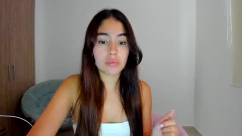 Snapshot of ariamontgomeryyy chatting on March 5, 2025, 7:38 pm Aria Montgomery online show from March 5, 2025, 7:38 pm