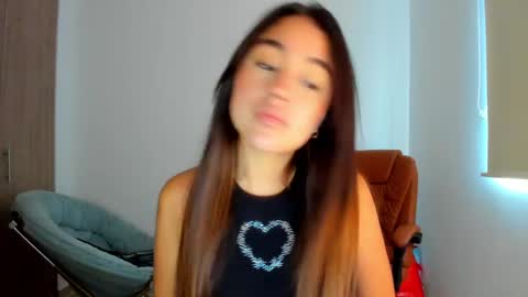 Snapshot of ariamontgomeryyy chatting on March 6, 2025, 3:13 pm Aria Montgomery online show from March 6, 2025, 3:13 pm