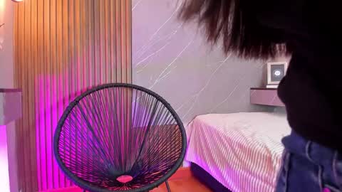 Ariana online show from February 25, 2025, 12:34 pm