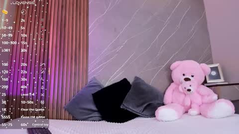 Ariana online show from October 10, 2025, 12:37 pm