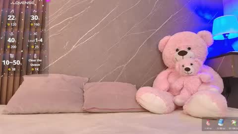 Snapshot of ariana_jhonson11 chatting on February 18, 2026, 12:23 pm Ariana online show from February 18, 2026, 12:23 pm