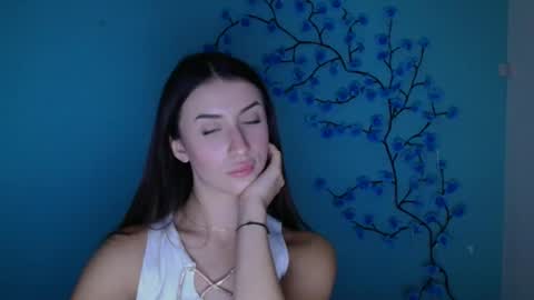 Ariana online show from December 19, 2025, 7:04 am