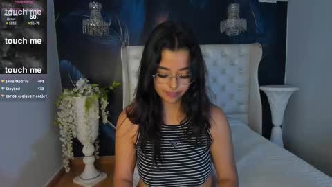Snapshot of ariana_pierce chatting on December 23, 2024, 9:38 am Ariana online show from December 23, 2024, 9:38 am