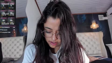 Snapshot of ariana_pierce chatting on January 25, 2025, 7:49 am Ariana online show from January 25, 2025, 7:49 am