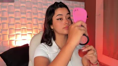 Snapshot of ariana_pierce chatting on September 13, 2025, 1:33 pm Ariana online show from September 13, 2025, 1:33 pm