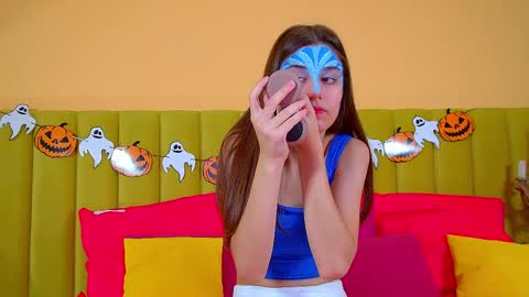 Ariana online show from October 31, 2025, 6:25 am