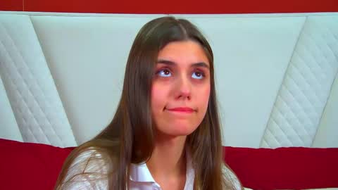 Ariana online show from November 15, 2025, 6:44 am