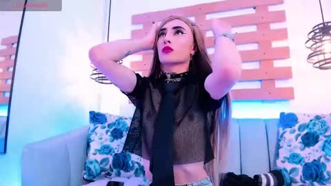 Ari  online show from September 21, 2025, 1:24 pm