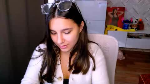 Arianna online show from September 17, 2025, 11:45 am