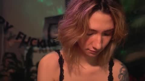 Olivka online show from November 7, 2025, 6:13 am