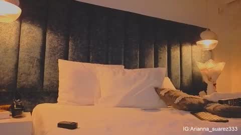 Snapshot of arianna_suarez1 chatting on December 15, 2025, 7:51 pm Arianna online show from December 15, 2025, 7:51 pm