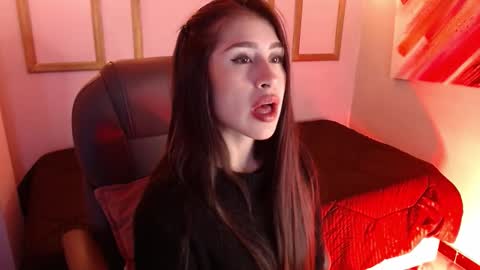 AriannaJames online show from December 19, 2025, 11:17 am