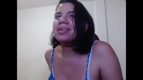 Snapshot of ariannaloovel chatting on December 21, 2024, 12:20 am ariannaloovel online show from December 21, 2024, 12:20 am