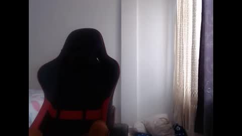 Snapshot of ariannaloovel chatting on March 5, 2025, 6:12 pm ariannaloovel online show from March 5, 2025, 6:12 pm