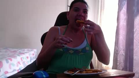 Snapshot of ariannaloovel chatting on September 29, 2025, 6:24 pm ariannaloovel online show from September 29, 2025, 6:24 pm