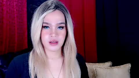 ARIANNE CUMS  online show from January 26, 2025, 4:51 am