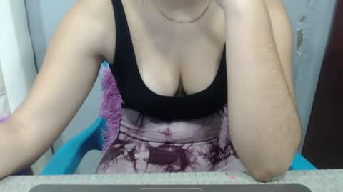 Snapshot of ariannysex_ chatting on January 20, 2025, 11:54 pm ariannysex_ online show from January 20, 2025, 11:54 pm