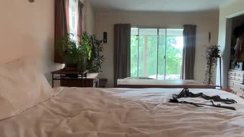Snapshot of ariarose_xx chatting on May 14, 2026, 7:31 pm Aria online show from May 14, 2026, 7:31 pm